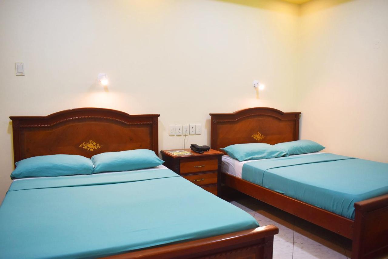Hostal Galapagos - Guayaquil Extérieur photo
