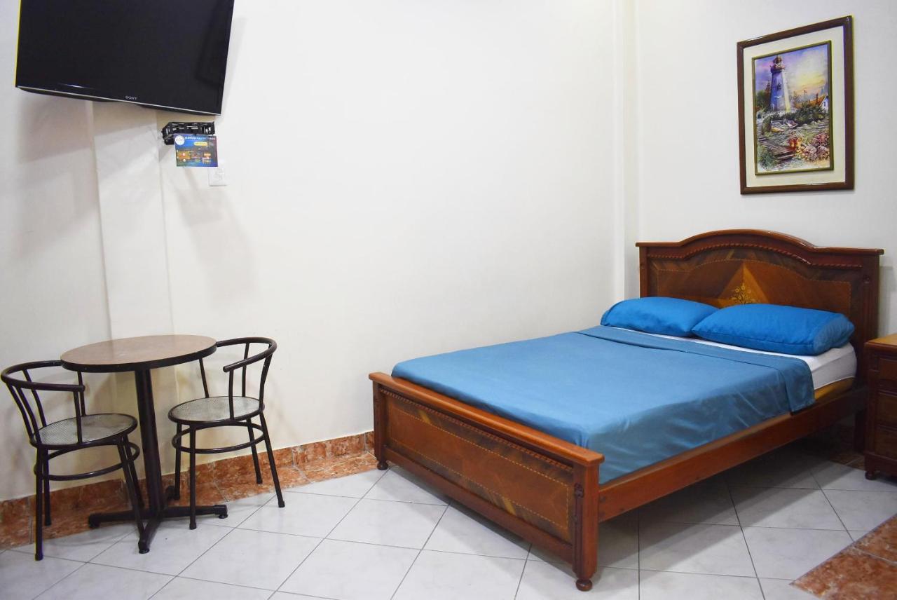 Hostal Galapagos - Guayaquil Extérieur photo