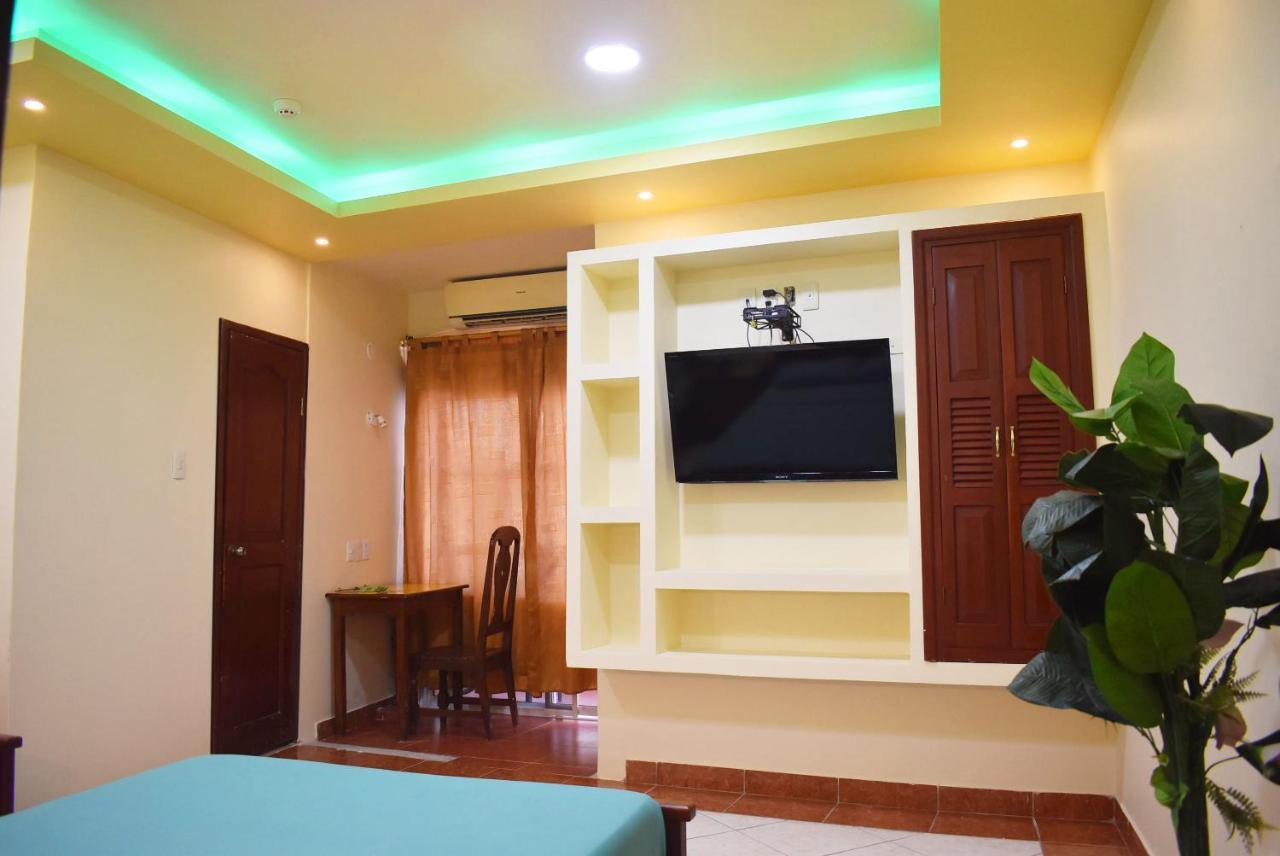 Hostal Galapagos - Guayaquil Extérieur photo